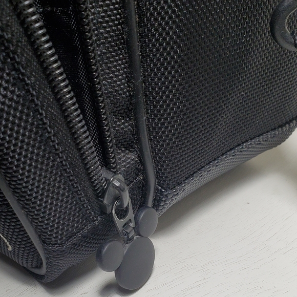 Mickey Mouse Camera Bag Zip Close Pockets Attachable Strap Black Canvas Disney - Picture 8 of 12